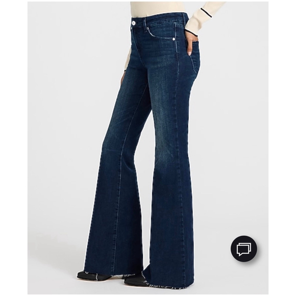 EXPRESS Mid Rise Dark Wash
Blue 70’s Flare Jeans Flex Medium Short 6/8/10 NWT - Picture 7 of 16